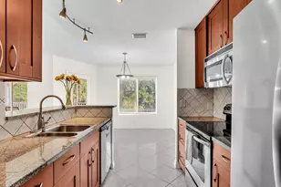 815 W Boynton Beach Blvd, Boynton Beach, FL 33426 - Photo 21