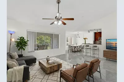 815 W Boynton Beach Boulevard #16-205, Boynton Beach, FL 33426 - Photo 7