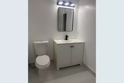 1752 Shoreside Circle, Wellington, FL 33414 - Photo 11