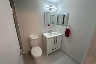 21 Salisbury A, West Palm Beach, FL 33417 - Photo 7