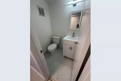 21 Salisbury A, West Palm Beach, FL 33417 - Photo 9