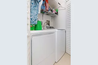 4702 Waterview Circle, Palm Springs, FL 33461 - Photo 25