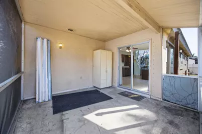 402 SW Eastport Circle, Port Saint Lucie, FL 34953 - Photo 31