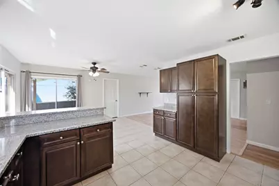 402 SW Eastport Circle, Port Saint Lucie, FL 34953 - Photo 9