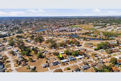 402 SW Eastport Circle, Port Saint Lucie, FL 34953 - Photo 45