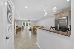 59 Plymouth G, West Palm Beach, FL 33417 - Photo 3