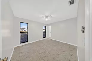 2202 SE Glover St, Port Saint Lucie, FL 34984 - Photo 17
