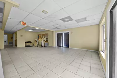 3085 2nd Avenue N, Lake Worth Beach, FL 33461 - Photo 9