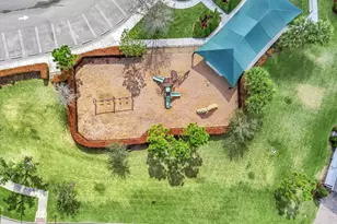 479 SE Vallarta Dr, Port Saint Lucie, FL 34984 - Photo 37