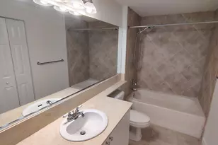 806 E Windward Way, Lantana, FL 33462 - Photo 17