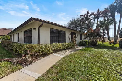 1619 Laurel Leaf Lane #B, Fort Pierce, FL 34950 - Photo 1