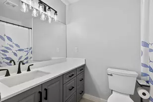 326 Sandtree Dr, West Palm Beach, FL 33403 - Photo 21