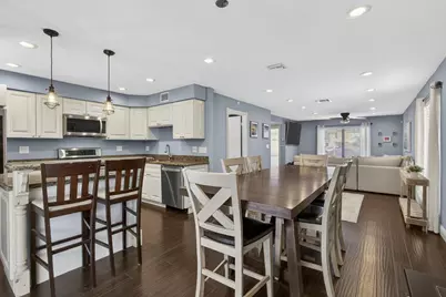 326 Sandtree Drive, West Palm Beach, FL 33403 - Photo 11