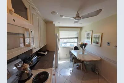 4037 Guilford  C, Boca Raton, FL 33434 - Photo 33