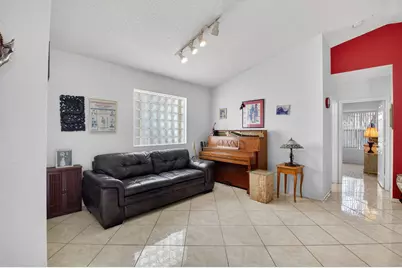 9651 Honeybell Circle, Boynton Beach, FL 33437 - Photo 23