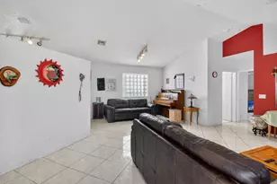 9651 Honeybell Cir, Boynton Beach, FL 33437 - Photo 13