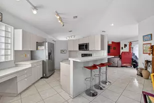 9651 Honeybell Cir, Boynton Beach, FL 33437 - Photo 17