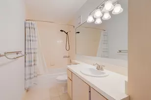 31 Clinton Ct, Royal Palm Beach, FL 33411 - Photo 29