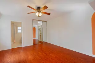 31 Clinton Ct, Royal Palm Beach, FL 33411 - Photo 21