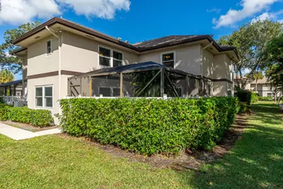31 Clinton Court #C, Royal Palm Beach, FL 33411 - Photo 1