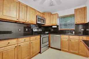 1962 NE 6th St, Deerfield Beach, FL 33441 - Photo 13