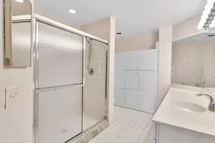 9165 Vineland Ct, Boca Raton, FL 33496 - Photo 23