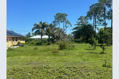 15185 Tangelo Boulevard, The Acreage, FL 33412 - Photo 3