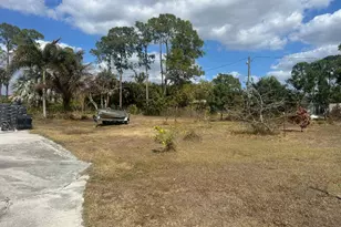 15185 Tangelo Blvd, The Acreage, FL 33412 - Photo 7