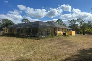 15185 Tangelo Blvd, The Acreage, FL 33412 - Photo 5