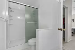 7758 Oak Grove Cir, Lake Worth, FL 33467 - Photo 15