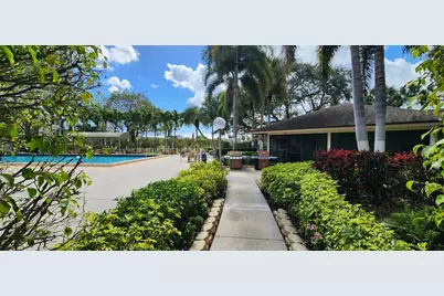 3507 Oaks Way #911, Pompano Beach, FL 33069 - Photo 43