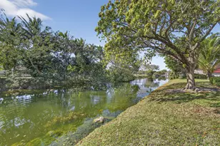 12020 W Greenway Dr, Royal Palm Beach, FL 33411 - Photo 37