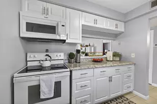 12020 W Greenway Dr, Royal Palm Beach, FL 33411 - Photo 13