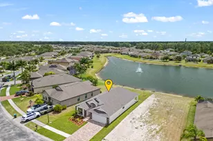 569 Dillard Dr SE, Palm Bay, FL 32909 - Photo 3