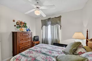 6049 Strawberry Lakes Cir, Lake Worth, FL 33463 - Photo 31