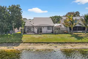 6049 Strawberry Lakes Cir, Lake Worth, FL 33463 - Photo 51