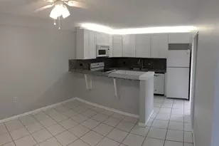 1215 12th Ln, Palm Beach Gardens, FL 33418 - Photo 3