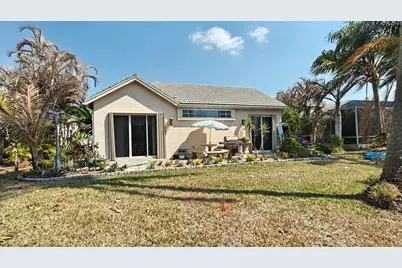 588 SW Saint Johns Bay, Port Saint Lucie, FL 34986 - Photo 17