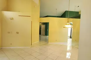 10856 Stafford Cir N, Boynton Beach, FL 33436 - Photo 9