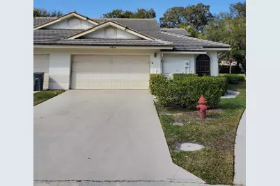 10856 Stafford Circle N, Boynton Beach, FL 33436 - Photo 3