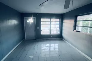 938 Sarazen Dr, West Palm Beach, FL 33413 - Photo 7