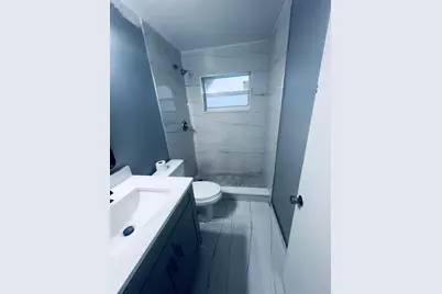 938 Sarazen Drive, West Palm Beach, FL 33413 - Photo 9