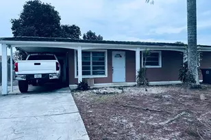 938 Sarazen Dr, West Palm Beach, FL 33413 - Photo 1