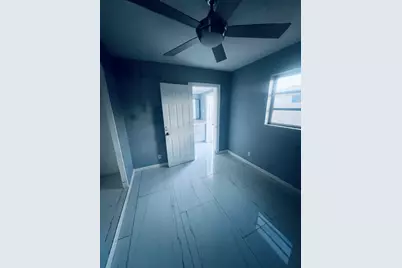 938 Sarazen Drive, West Palm Beach, FL 33413 - Photo 11