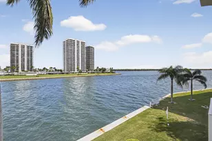 28 Yacht Club Dr, North Palm Beach, FL 33408 - Photo 21