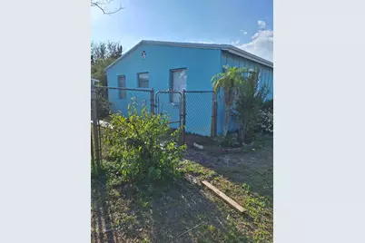 816 Troy Boulevard, West Palm Beach, FL 33409 - Photo 3