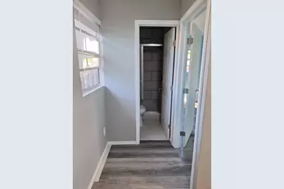 816 Troy Boulevard, West Palm Beach, FL 33409 - Photo 9