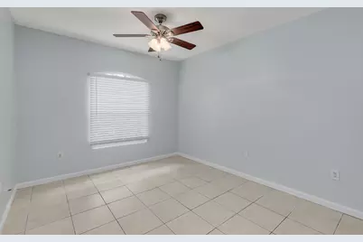 5095 Fairways Circle #107, Vero Beach, FL 32967 - Photo 9