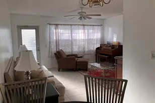 130 Northampton G, West Palm Beach, FL 33417 - Photo 9