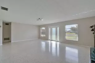 1385 NE Hilltop St, Jensen Beach, FL 34957 - Photo 17